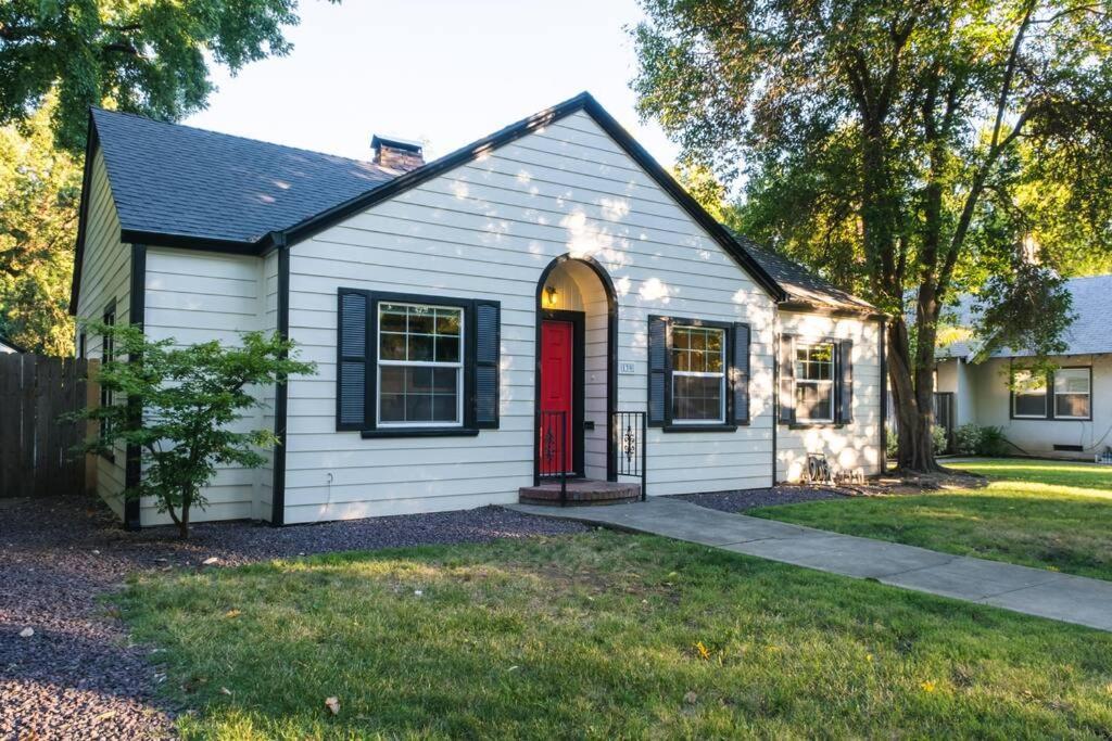 Lovely House Near Downtown, Home Away From Home! Чико Екстериор снимка